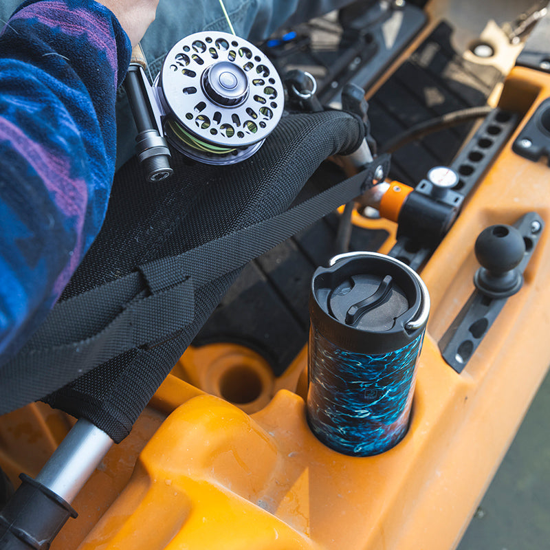 16oz-tkwide-with-cafe-cap-mossy-oak-q8 16oz_tumbler_mossyoak_bass_cafe_kayak_top_square.jpg