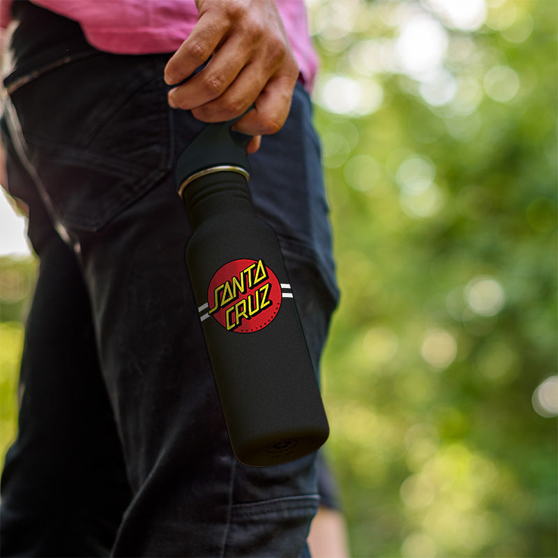 27oz-classic-with-flip-seal-sport-cap-santa-cruz-x1 27oz_classic_water_bottle_santacruz_dot_hand_square.jpg