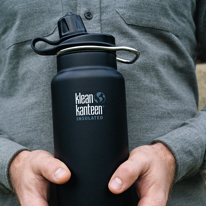 tkwide-chug-cap-y4 K32TKWSSL-SB-Craddled-Bottle_closeup_lifestyle.jpg