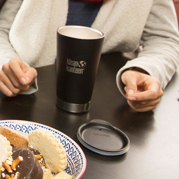tumbler-lid-r0 K8VSSC-SB-tumblers-lid-lifestyle.jpg