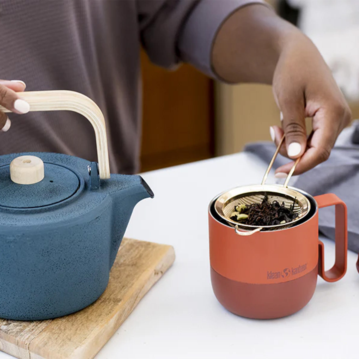 14oz-rise-mug-sale-z1 coffee_tea_seep_rise_mug_square.jpg