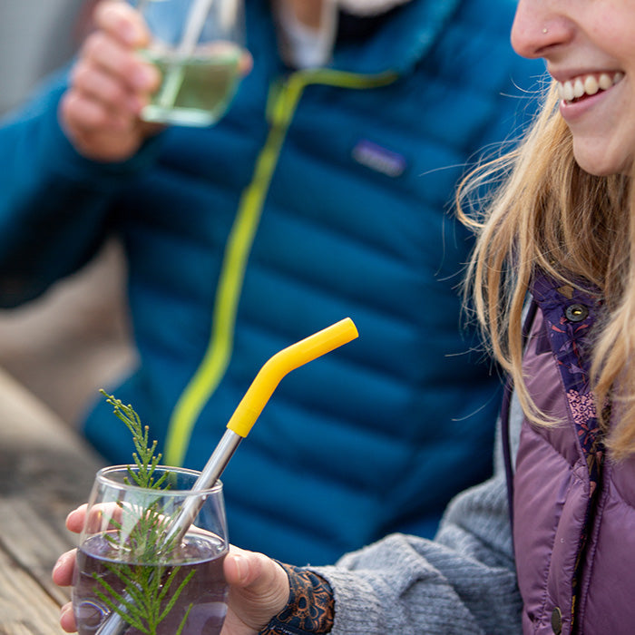straw-4-pack-r8 recycled_steel_straw_drink_smile_lifestyle.jpg